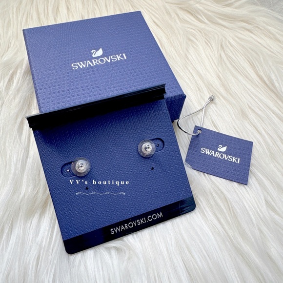 NWT Swarovski Nice Feather Pierced Earrings White Rhodium Plated 5496052 - Picture 3 of 6